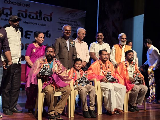 Vrishvardhan Sharma on stage among the other Kargil Vijay Diwas honourees.